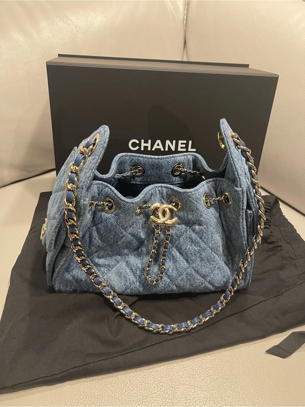 CHANEL mini 25